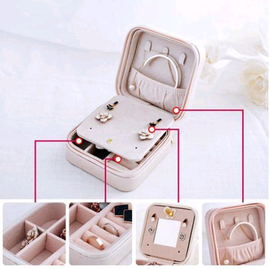 Portable Happy Travel Smiley Face Leather Multi Compartment Jewelry Box