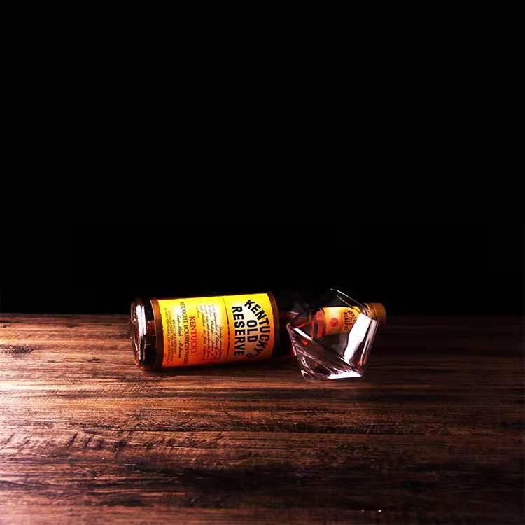 Modern Shaped European Style Whisky Glass