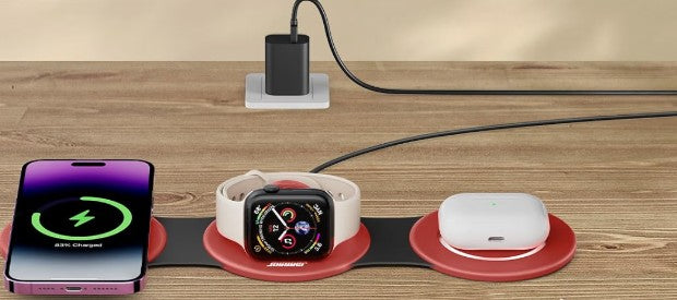 3 In 1 Magnetic Foldable Wireless Charger Charging Station Multi-Device Folding Cell Phone Wireless Travel Charger Gadgets