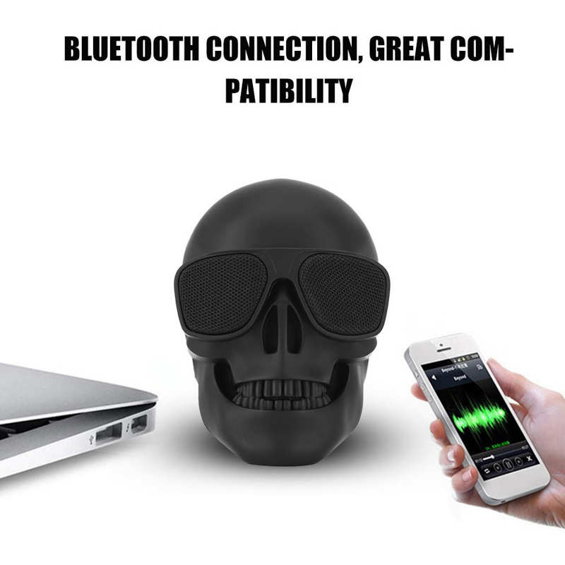Skull Dog Head Wireless Portable 8W Bluetooth Subwoofer Waterproof Outdoor Speaker for Phone Tablet Computer