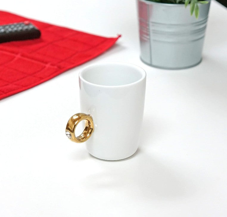 Exquisite Unique Fairly Odd Novelty Diamond Engagement Gold Ring Handle Ceramic Coffee Teacups Mugs with Gift Box