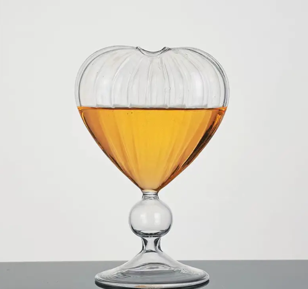 2 Pcs Creative Funky Unique Designed Bird Woman Heart Globe Light bulb Valentine Cocktail Martini Wine Champagne Liquor Stemware Glasses