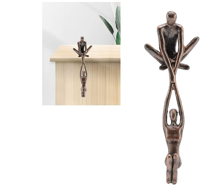 Creative Modern Art Sculpture of Man Lifting Woman Statue Figurine