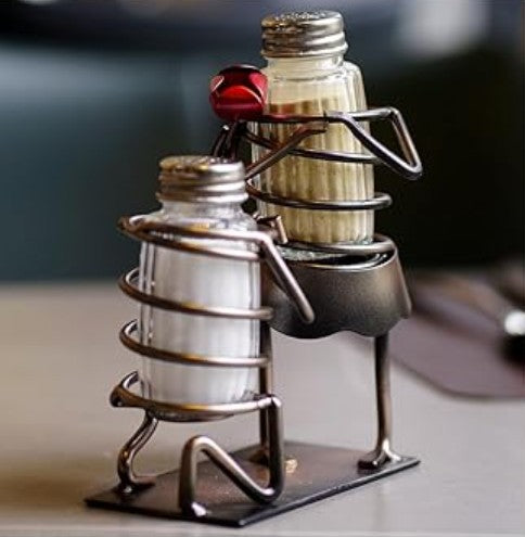 Funny Salt and Pepper Shakers Sets Novelty Two Glass Metal Ceramic Shakers, for Spices and Seasonings, For Kitchen, Dining Table Decor