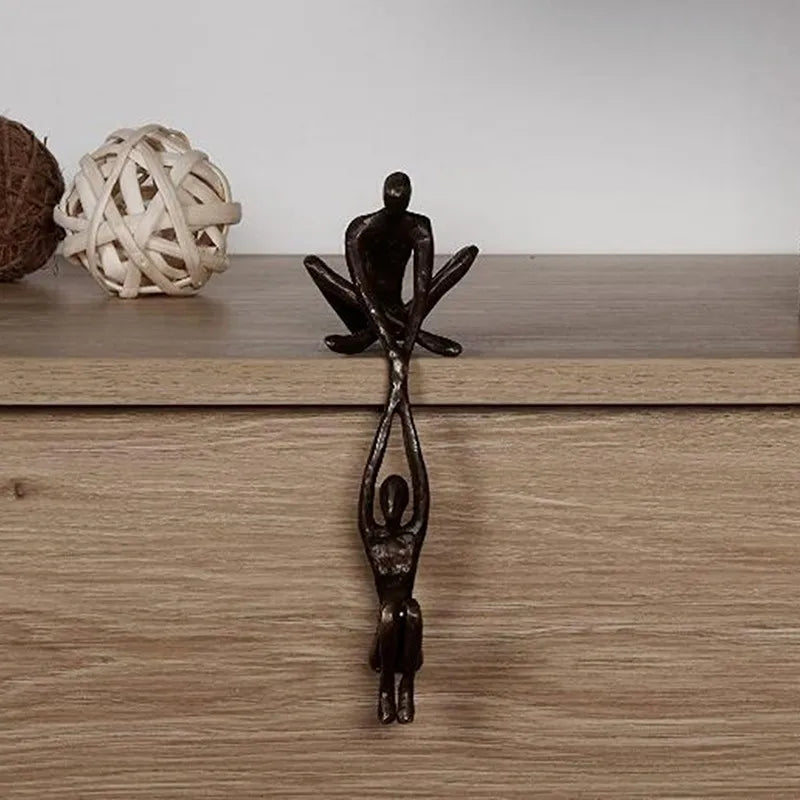 Creative Modern Art Sculpture of Man Lifting Woman Statue Figurine