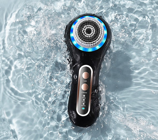 Face Scrubber Exfoliator, Facial Cleansing Brushes Rechargeable IPX7 Waterproof with Brush Heads Electric Face Spin Brush for Massaging and Deep Cleansing