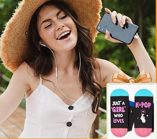 Music Gifts for Women - K-pop Singing Socks for Teen Girls, Singers, K-pop Fans, Music Lovers