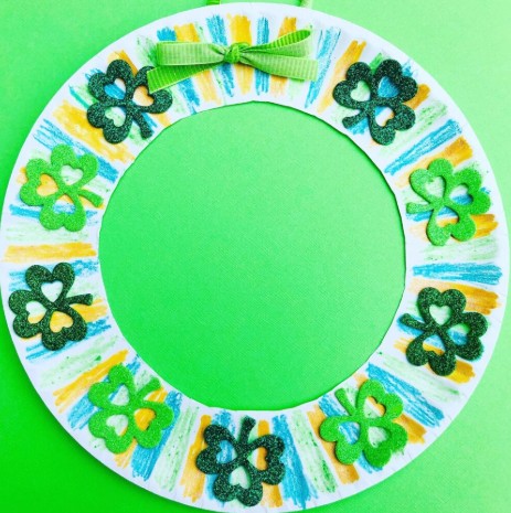 Eco-Friendly Crafting Black Blue Pink Red Gold Silver White 9" Card Stock Art Paper Plates for Scrapbooking Assorted Colors 20 Pack