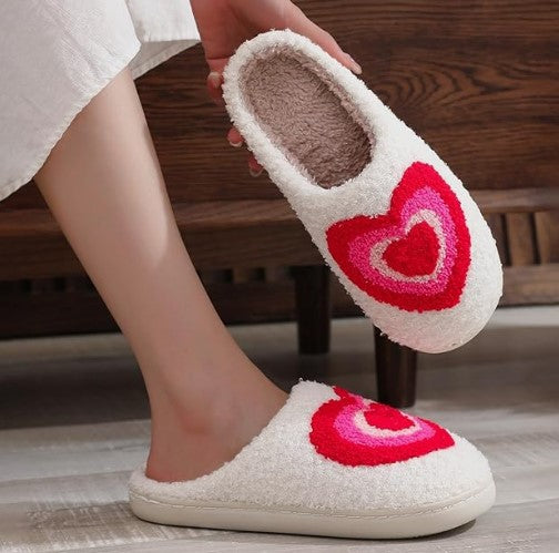 Smiley Face Comfortable Plush Valentine Cartoon White Black Designed Non-Slip House Slippers Slides Shoes